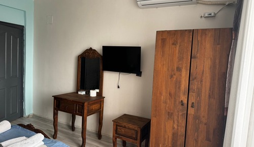 Classic Room, Courtyard View