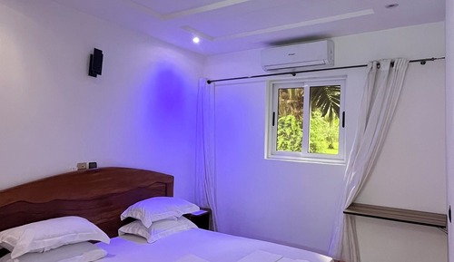 Classic Room, Garden View