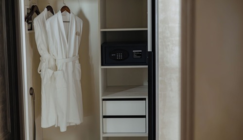 Deluxe Double Room, Balcony, Courtyard View