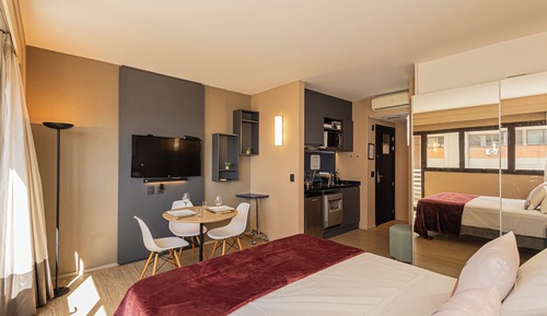 Premium Studio, City View