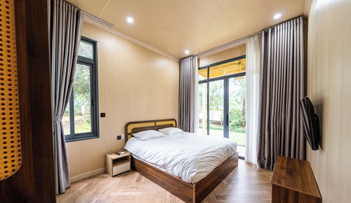 Deluxe Double Room, Garden View