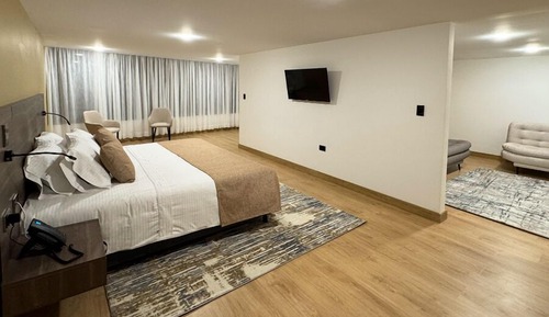 Junior Suite
