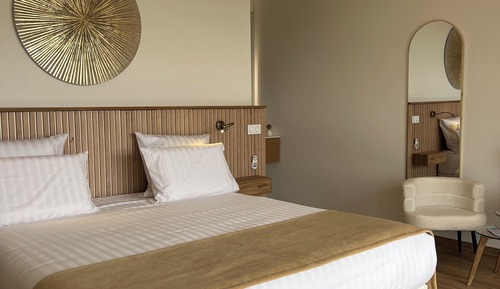 Deluxe Double Room, Valley View