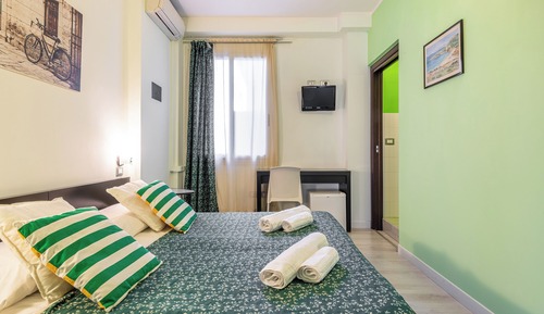 Classic Double Room