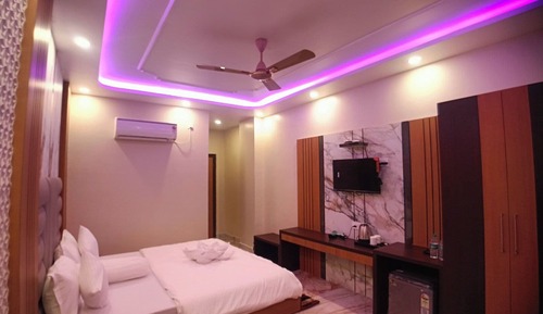 Executive Side Sea View Room