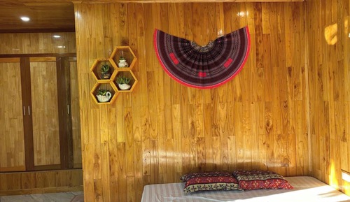 Deluxe Double Room, 1 King Bed, Garden View