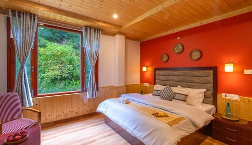 Deluxe Double Room, Balcony, Mountain View