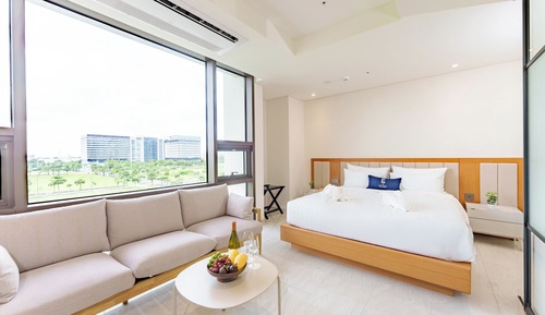 1 Bedroom Deluxe, Kitchen