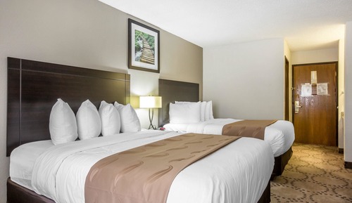 Standard Room, 2 Queen Beds, Non Smoking