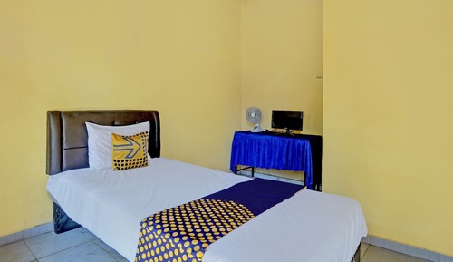 Basic Single Room