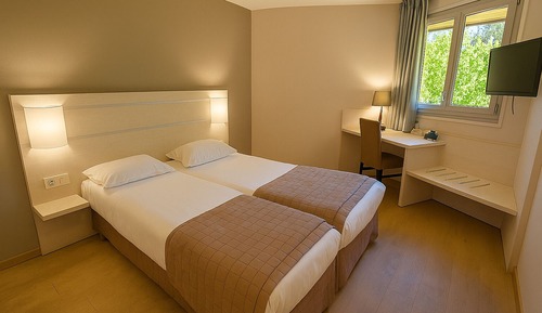 Classic Double Room, Garden View