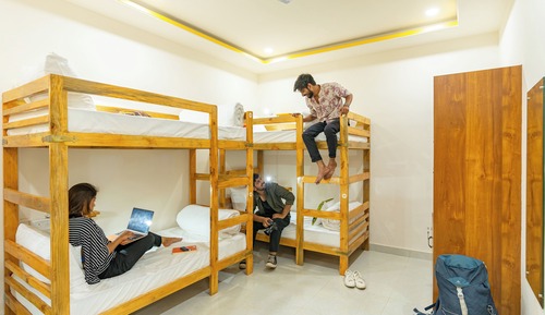 Bed in 6 Bed Mixed Dormitory