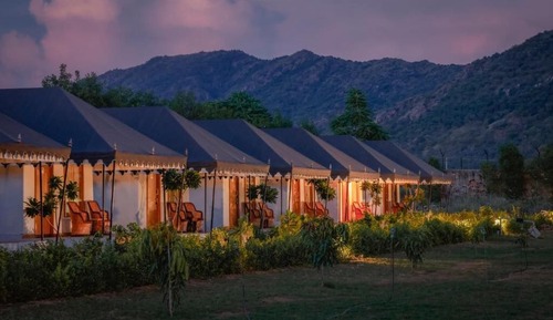 Luxury Cottage, Mountain View