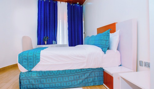 Deluxe Double Room, Balcony, Lake View