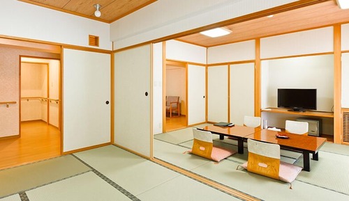 Universal Japanese-Style Room with Shared Bathroom, 51 sqm, Non Smoking