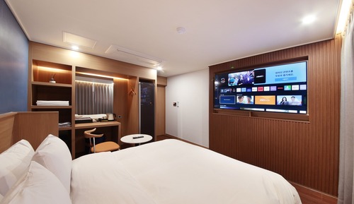 Standard Double Room, City View