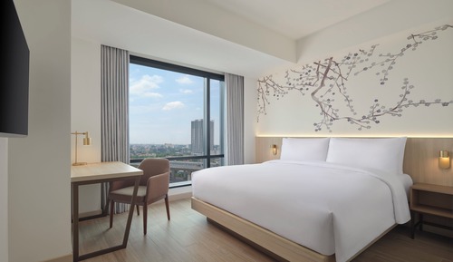 Premium Room, 1 King Bed, Non Smoking