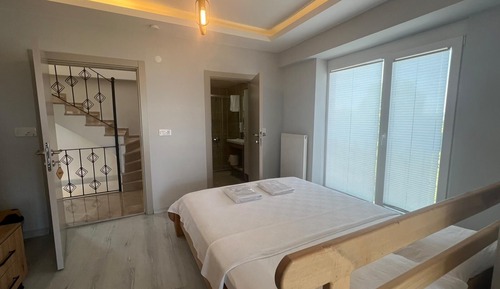 Economy Studio Suite, Sea View