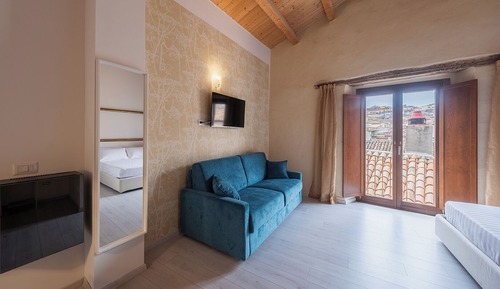 Comfort Triple Room