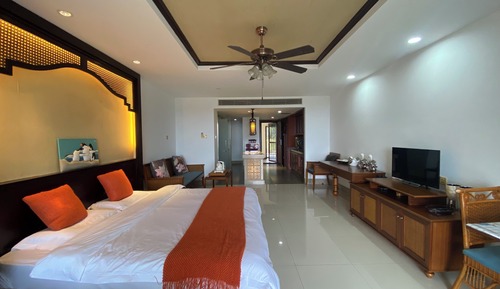Superior Condo, Garden View