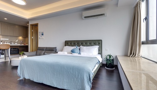 Comfort Studio Suite, 1 Queen Bed, Kitchen, Garden View