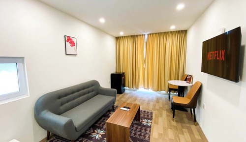 Panoramic Room