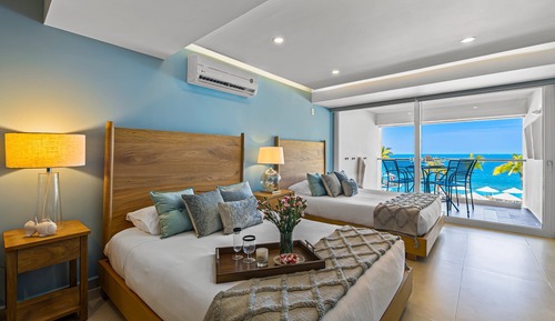 Comfort Apartment, 2 Queen Beds, Balcony, Beach View