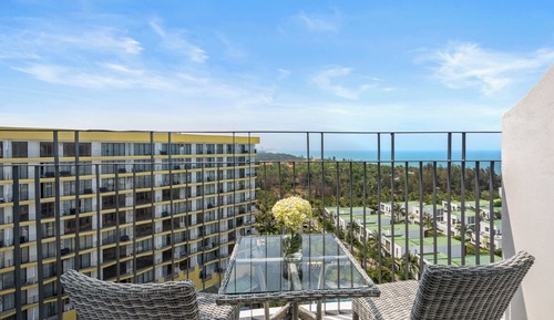 Oceanview 2-Bedroom Luxury Suite