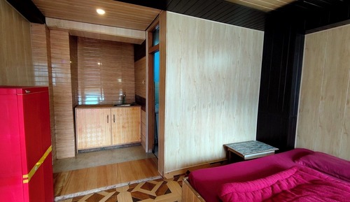 Classic Studio, Mountain View