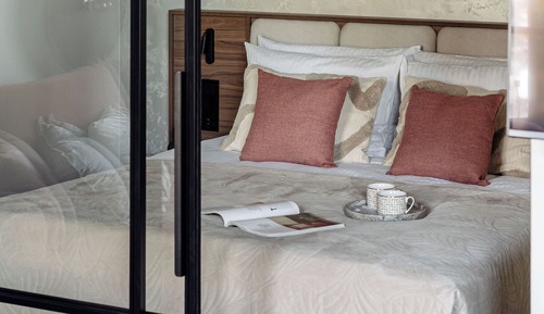 Premium Apartment, City View