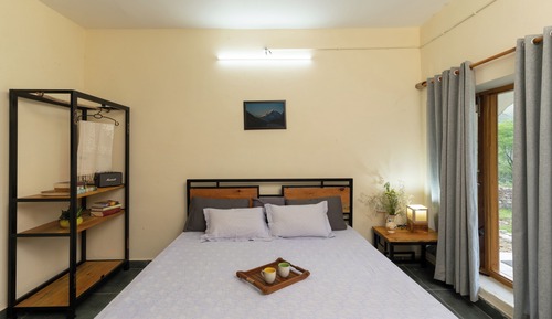 Deluxe Double Room, Hill View