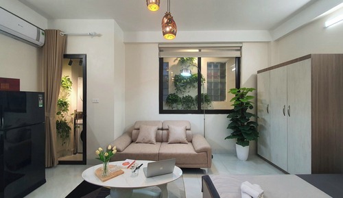 Luxury Studio, Garden View