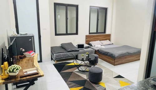 Standard Studio, Kitchenette