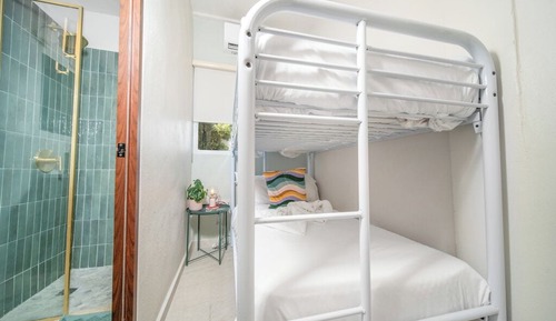 Classic Twin Room