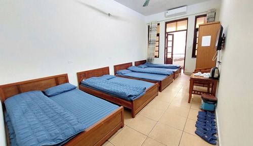 Standard Quadruple Room, City View