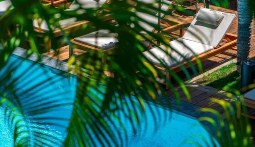 Signature Suite, Balcony, Pool View