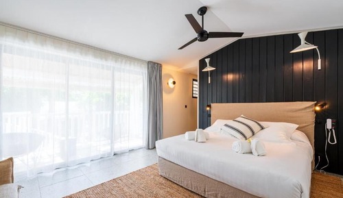 Premium Room, Balcony, Pool View