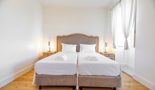 Junior Suite, Courtyard View
