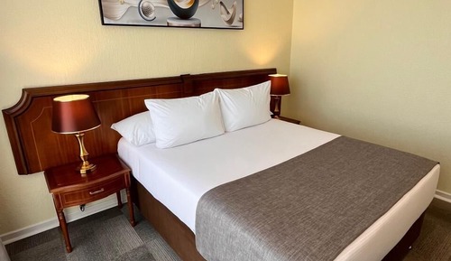 Junior Double Room, 1 Queen Bed