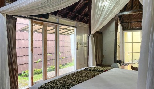 Economy Villa