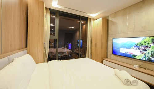 Apartment, 3 Bedrooms, City View