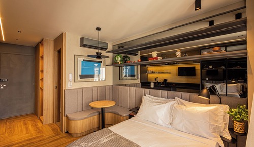 Classic Studio, City View