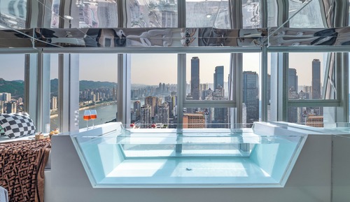 Peninsula River King Room with Crystal Spa