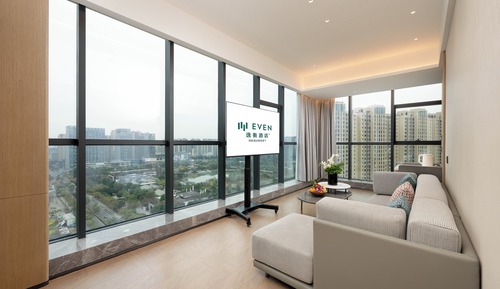 Suite, 1 Bedroom (Smart Fitness Mirror)