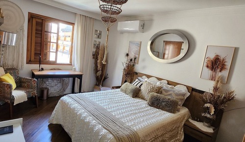 Signature Double Room, 1 Queen Bed, Pool View