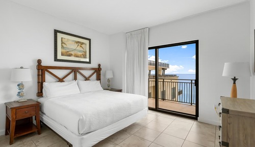 Condo, 3 Bedrooms, Ocean View (1504)