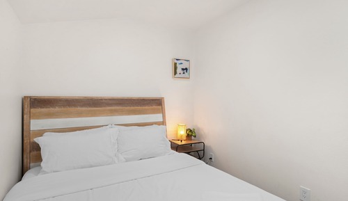 House, Multiple Beds, Patio, Garden View (511-2 Glendora)