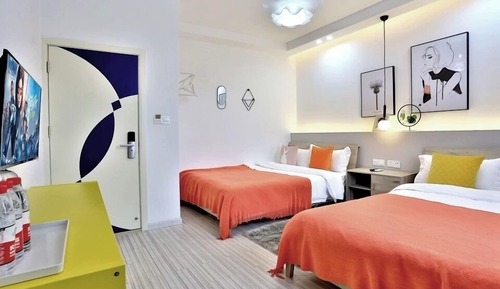 Economy Twin Room