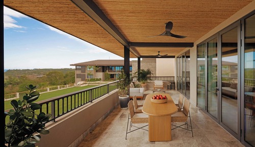 Basic Room, 1 King Bed, Non Smoking, Ocean View (Balcony)