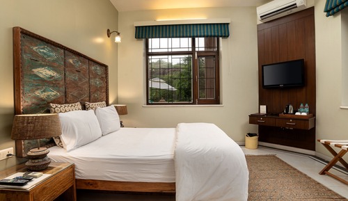 Deluxe Room On Ground Floor Near Entrance